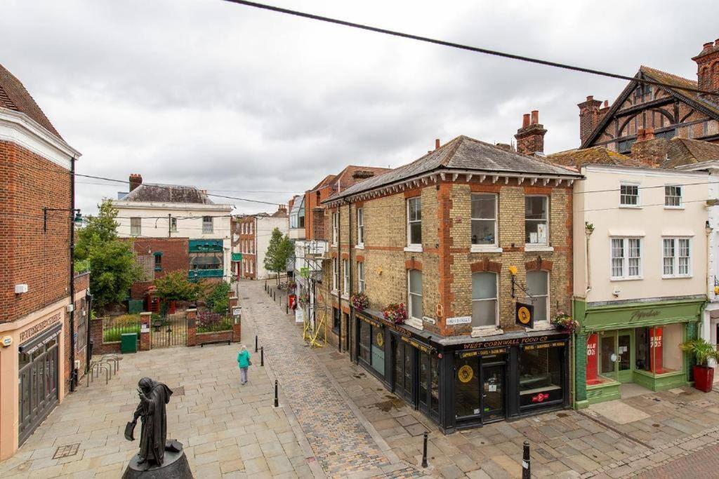 The Most Central Apartment In Canterbury Stunning Interiors, Fully Equipped, City Views And Free Wifi! Экстерьер фото