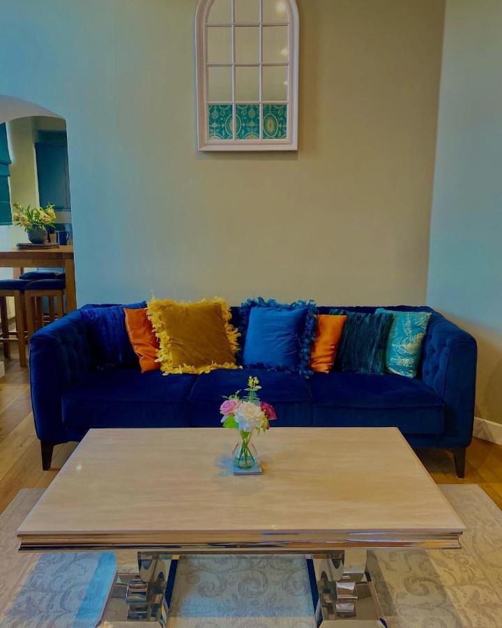 The Most Central Apartment In Canterbury Stunning Interiors, Fully Equipped, City Views And Free Wifi! Экстерьер фото