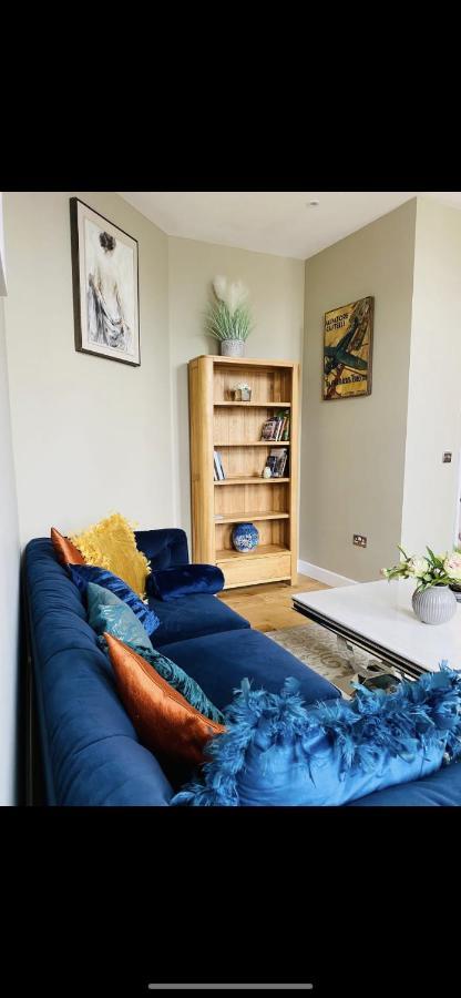 The Most Central Apartment In Canterbury Stunning Interiors, Fully Equipped, City Views And Free Wifi! Экстерьер фото